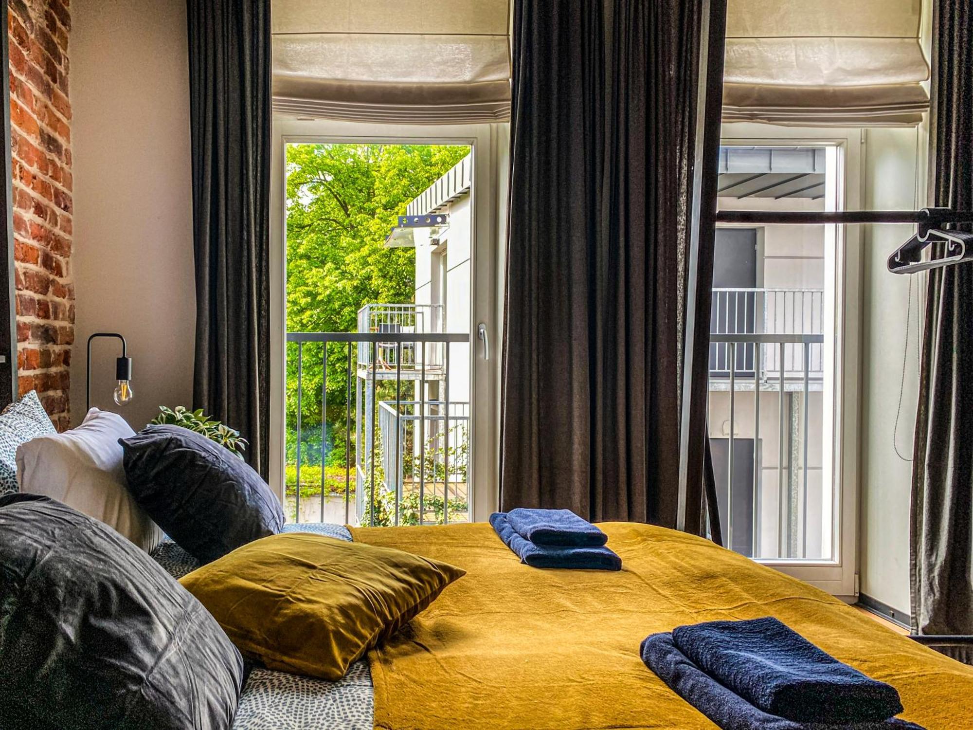 Cozy With Ac For Couples - Old Town Apartament