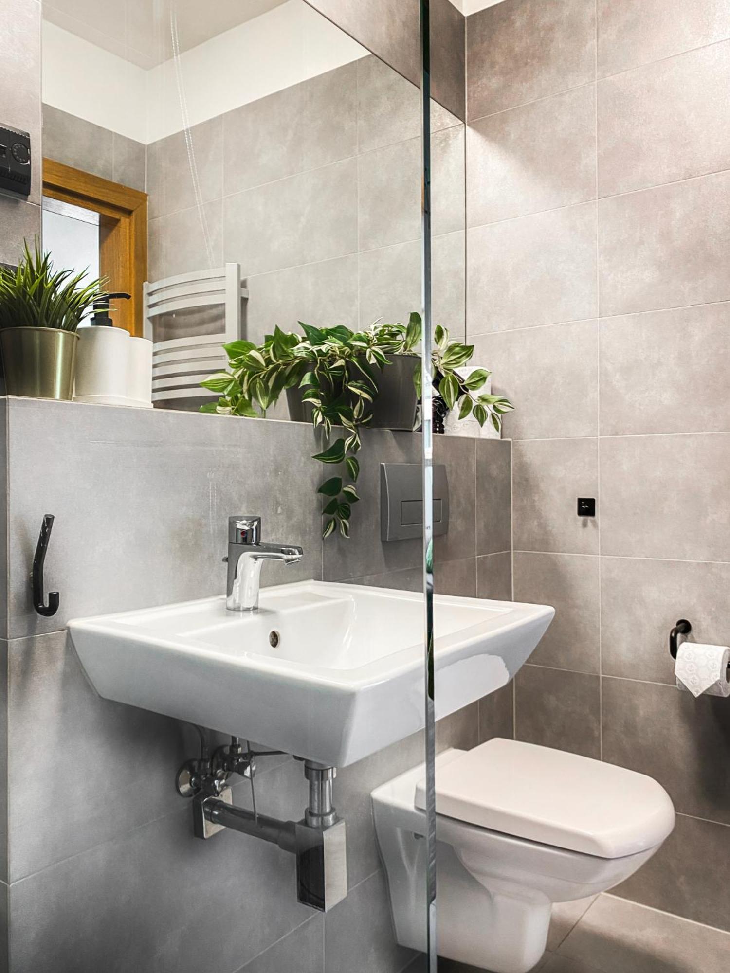 Cozy With Ac For Couples - Old Town Apartament